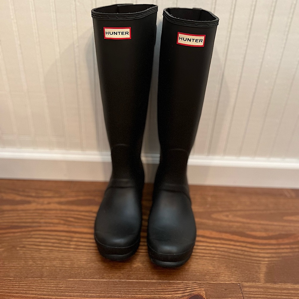 Hunter Rain Boots Tall. Matte Black
